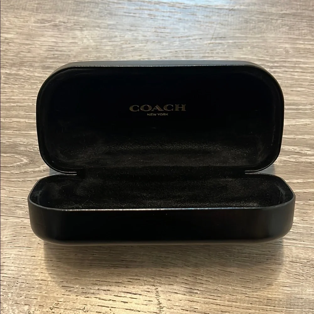 Coach Clamshell Sunglass Hardcase - Picture 3 of 4